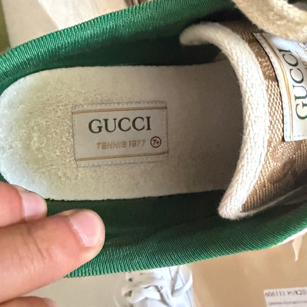 Gucci tennis shoes